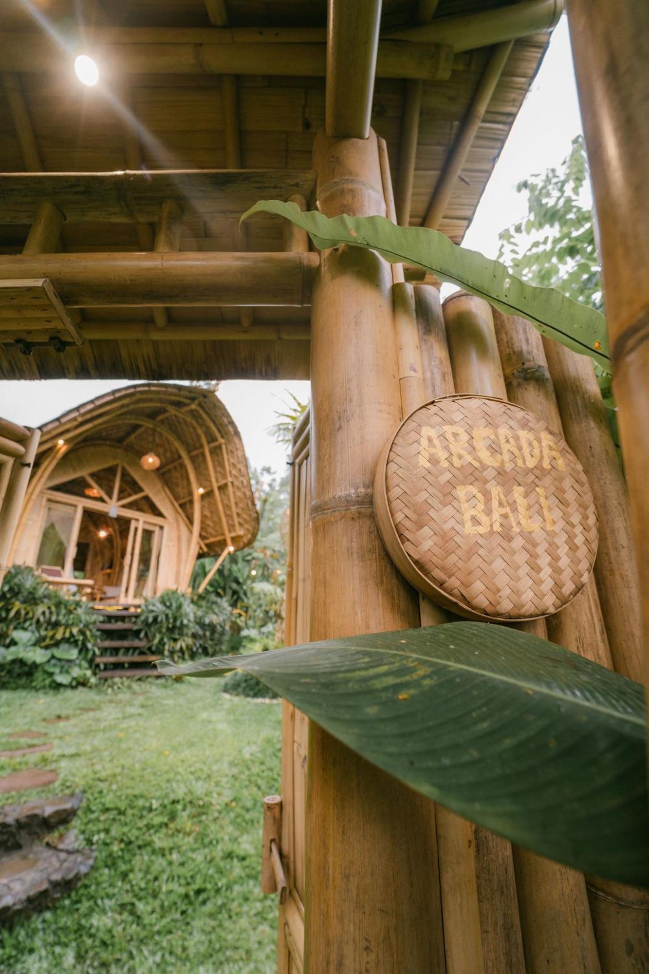 Вилла Arcada Bali Bamboo House Сидемен Экстерьер фото